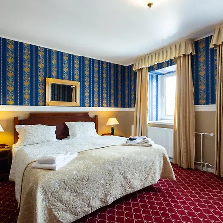 Milling Plaza Hotell 4*