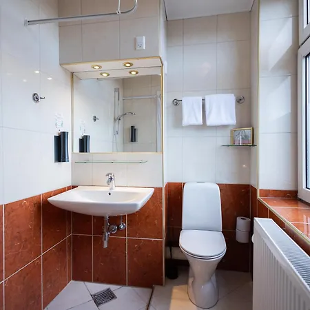Отель Milling Plaza 4*
