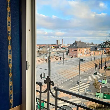 Milling Plaza ホテル 4*